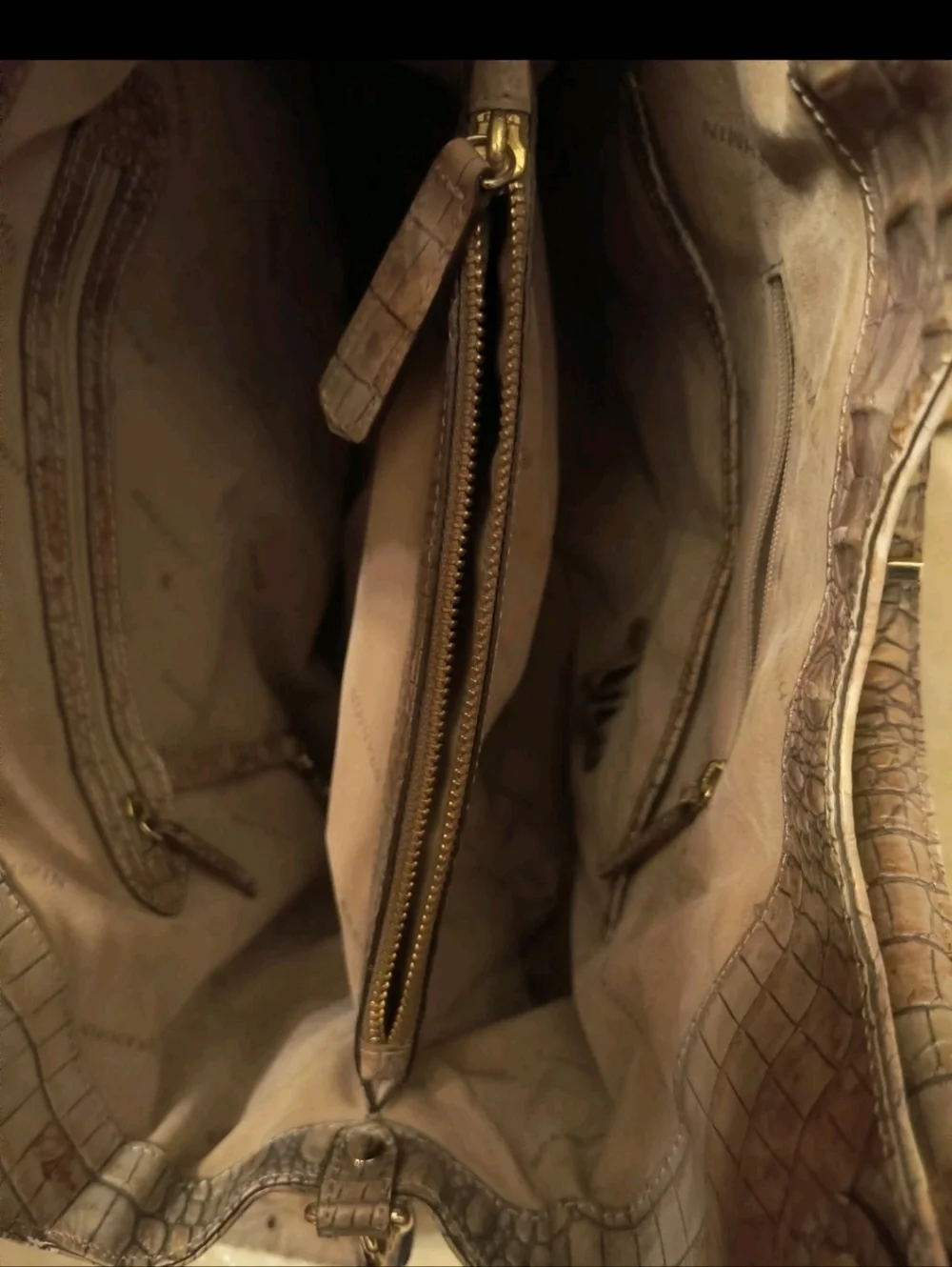 Brahmin Melbourne Crocodile Embossed Leather Hobo Bag Toasted Ombre EUC